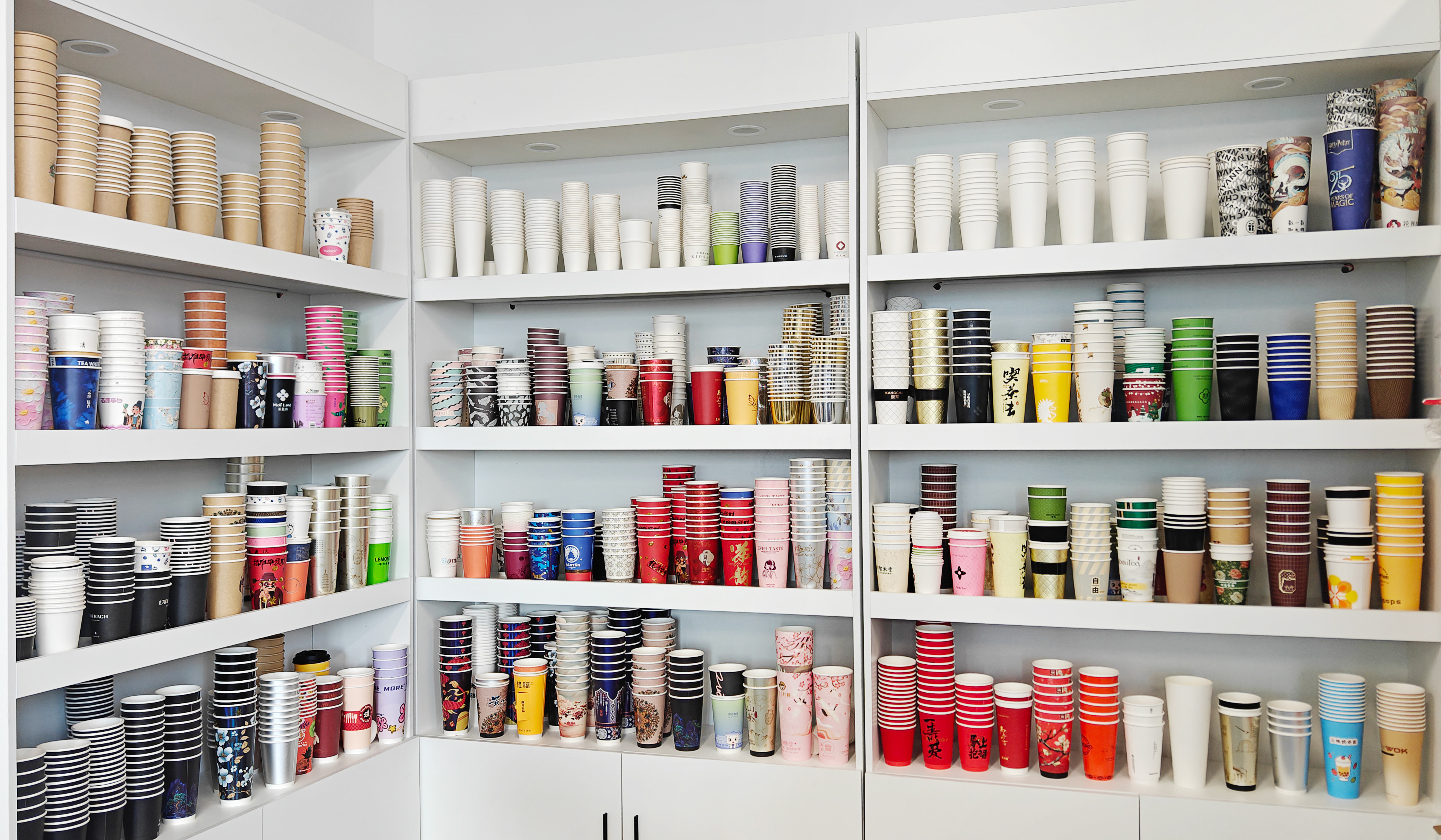 Packur sample showroom display